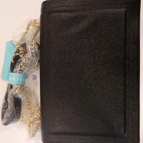 Chrisbella - Picture 3 of 12